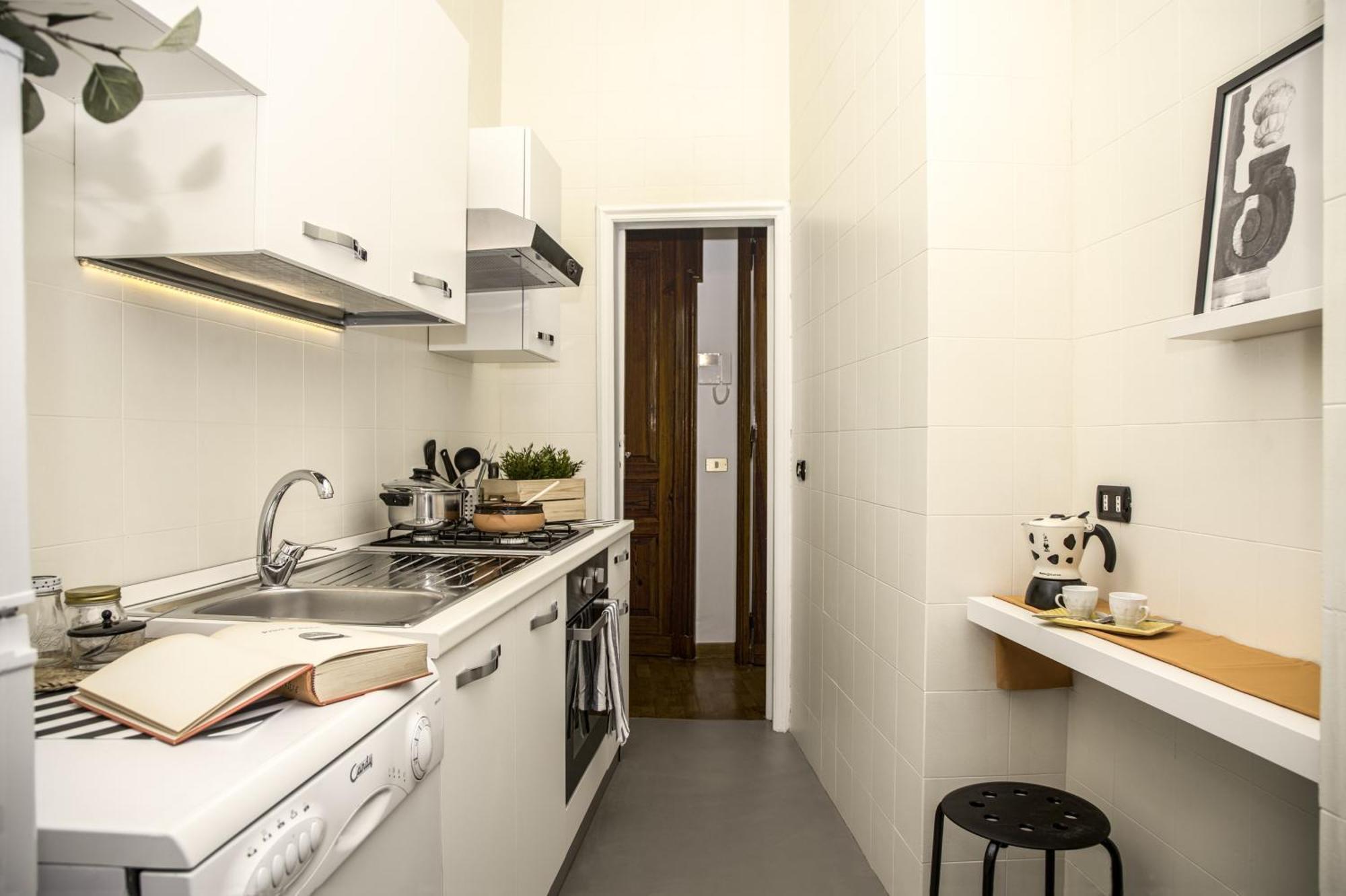 Gocce Villas - Casa Frangio Modern Apartment Historical Centre نابولي المظهر الخارجي الصورة